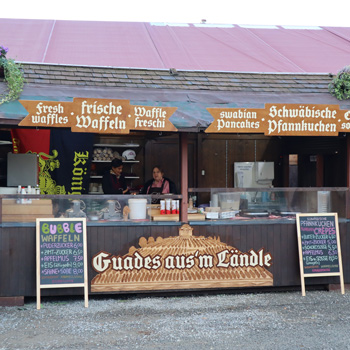 Schwäbische Pfannkuchen, frische Waffeln, Baumstrietzel